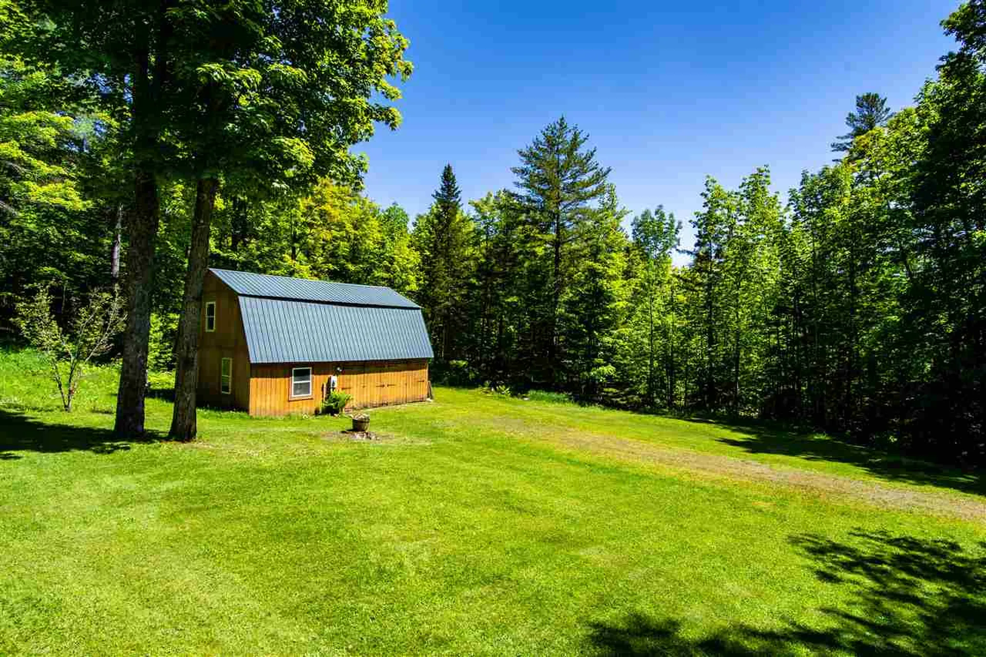 1641 West Hill Road Roxbury VT 05669