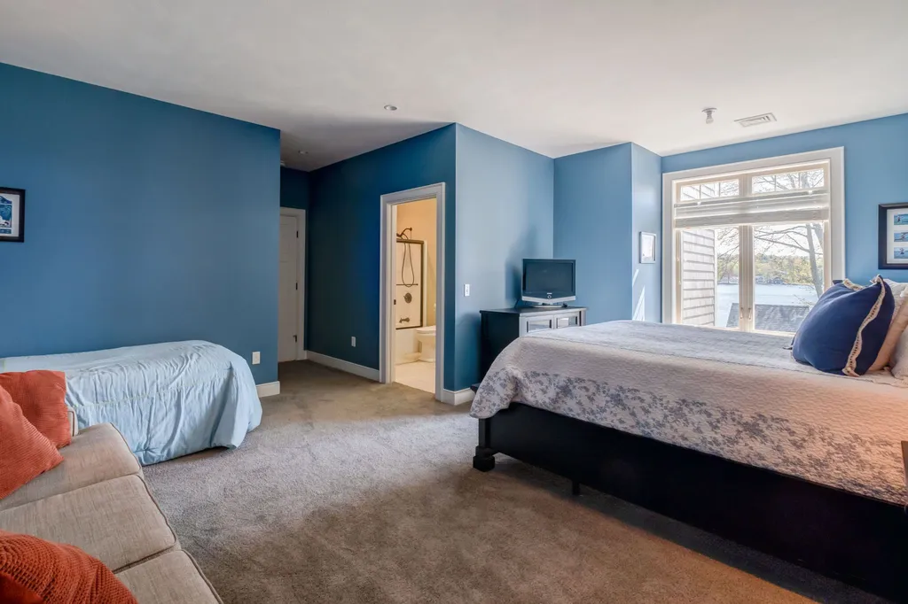 200 Edgewater Drive Gilford NH 03249
