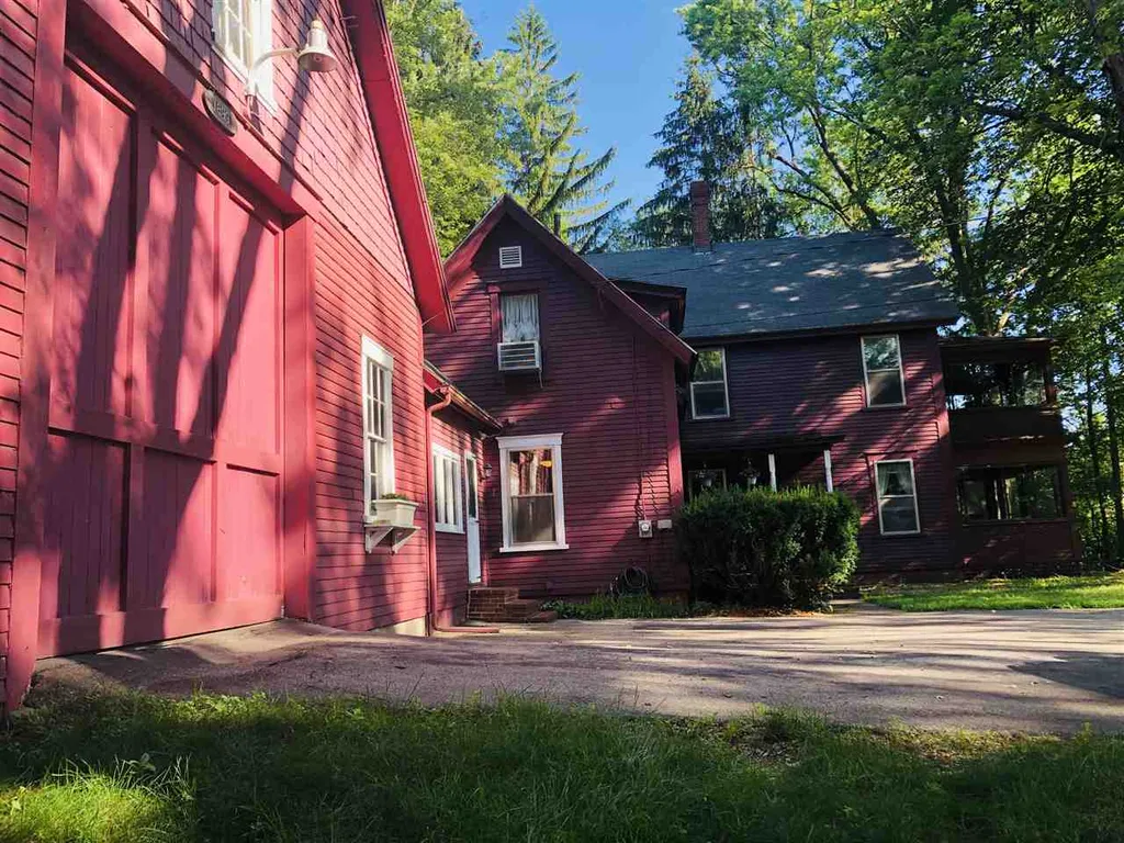 55 Mountain Road Concord NH 03301