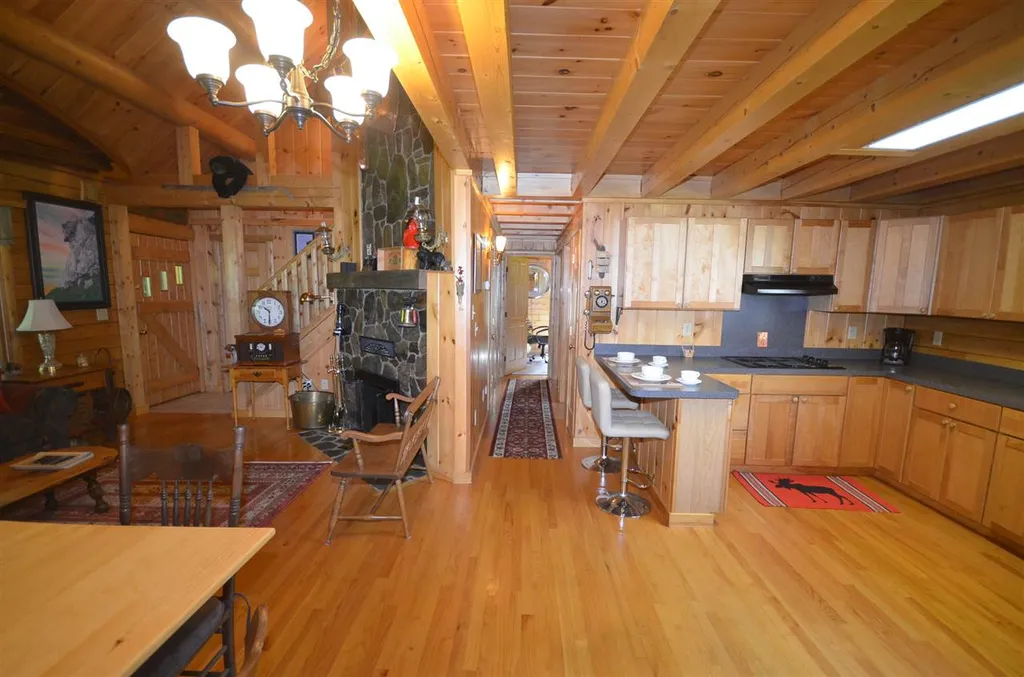36 Janna Way Laconia NH 03246