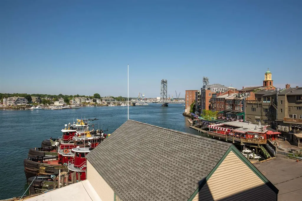 129 Market Street Portsmouth NH 03801