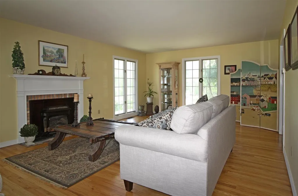 736 Tulley Road Cornwall VT 05753