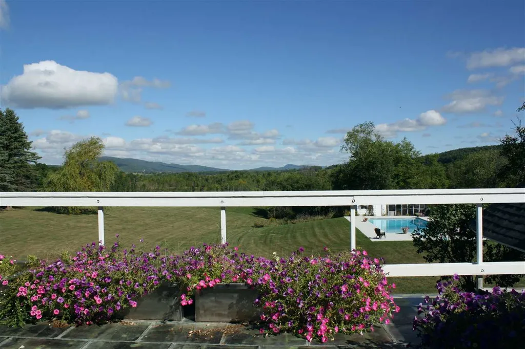 736 Tulley Road Cornwall VT 05753