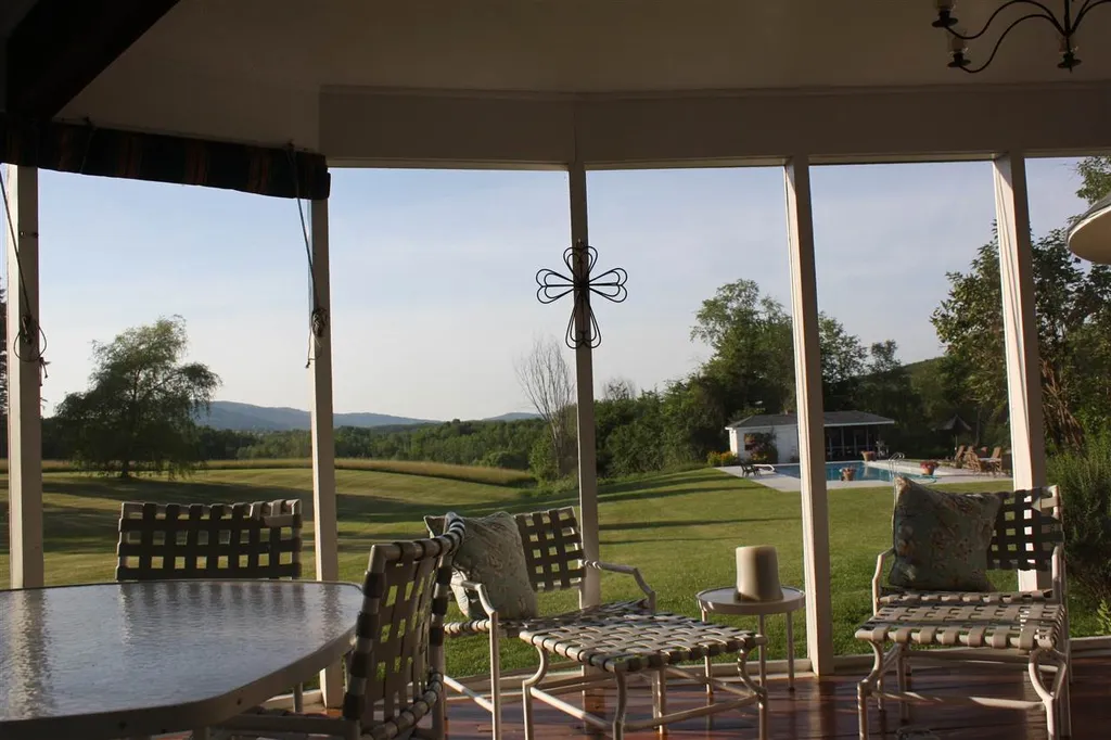 736 Tulley Road Cornwall VT 05753