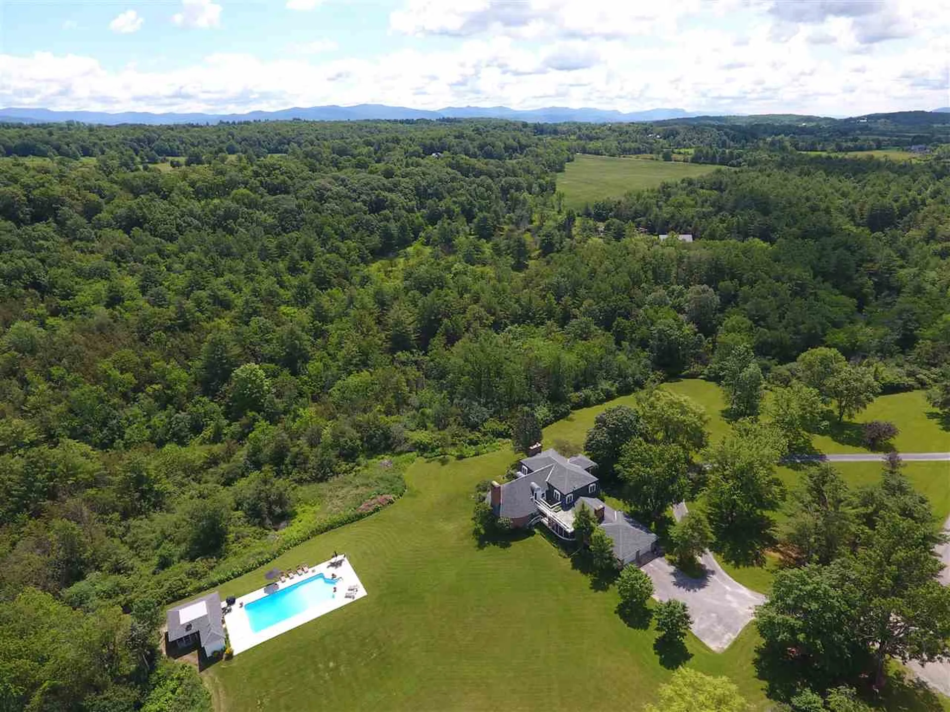 736 Tulley Road Cornwall VT 05753
