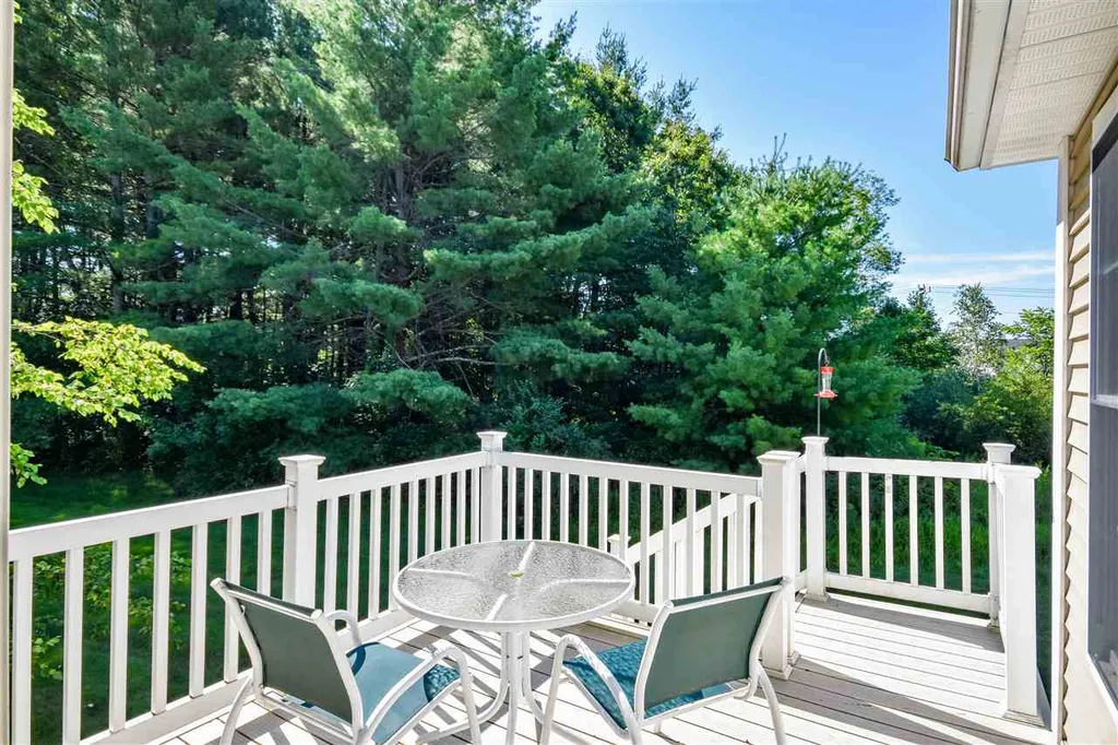 61 Augusta Way Dover NH 03820