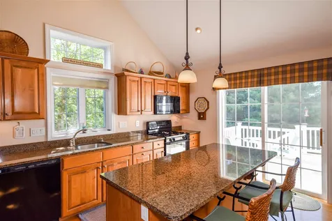 61 Augusta Way Dover NH 03820