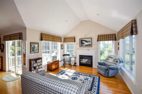 61 Augusta Way Dover NH 03820