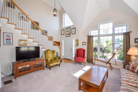 61 Augusta Way Dover NH 03820