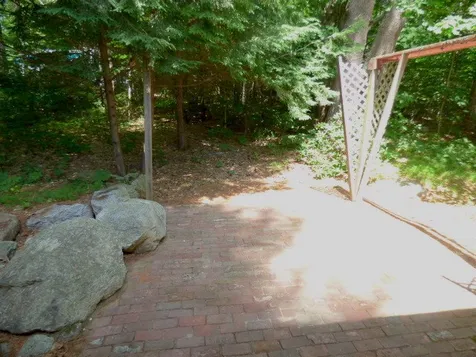 591 Battle Street Webster NH 03303