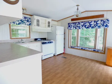 591 Battle Street Webster NH 03303