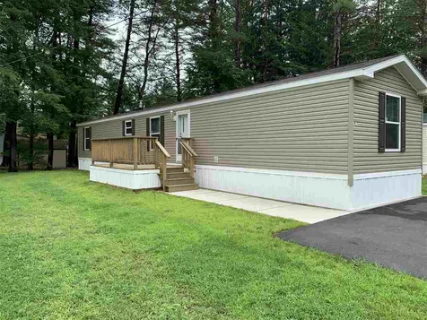 27 Blue Jay Court Keene NH 03431