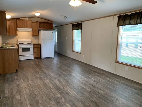 27 Blue Jay Court Keene NH 03431