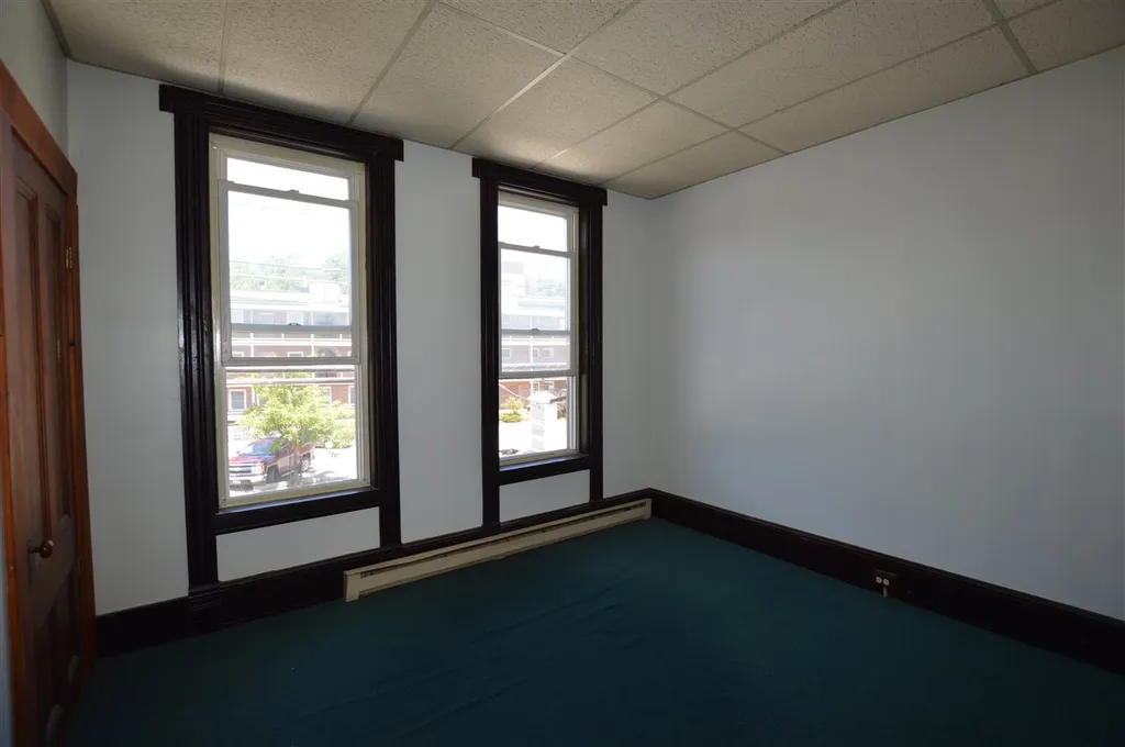 160 Main Street Ludlow VT 05149