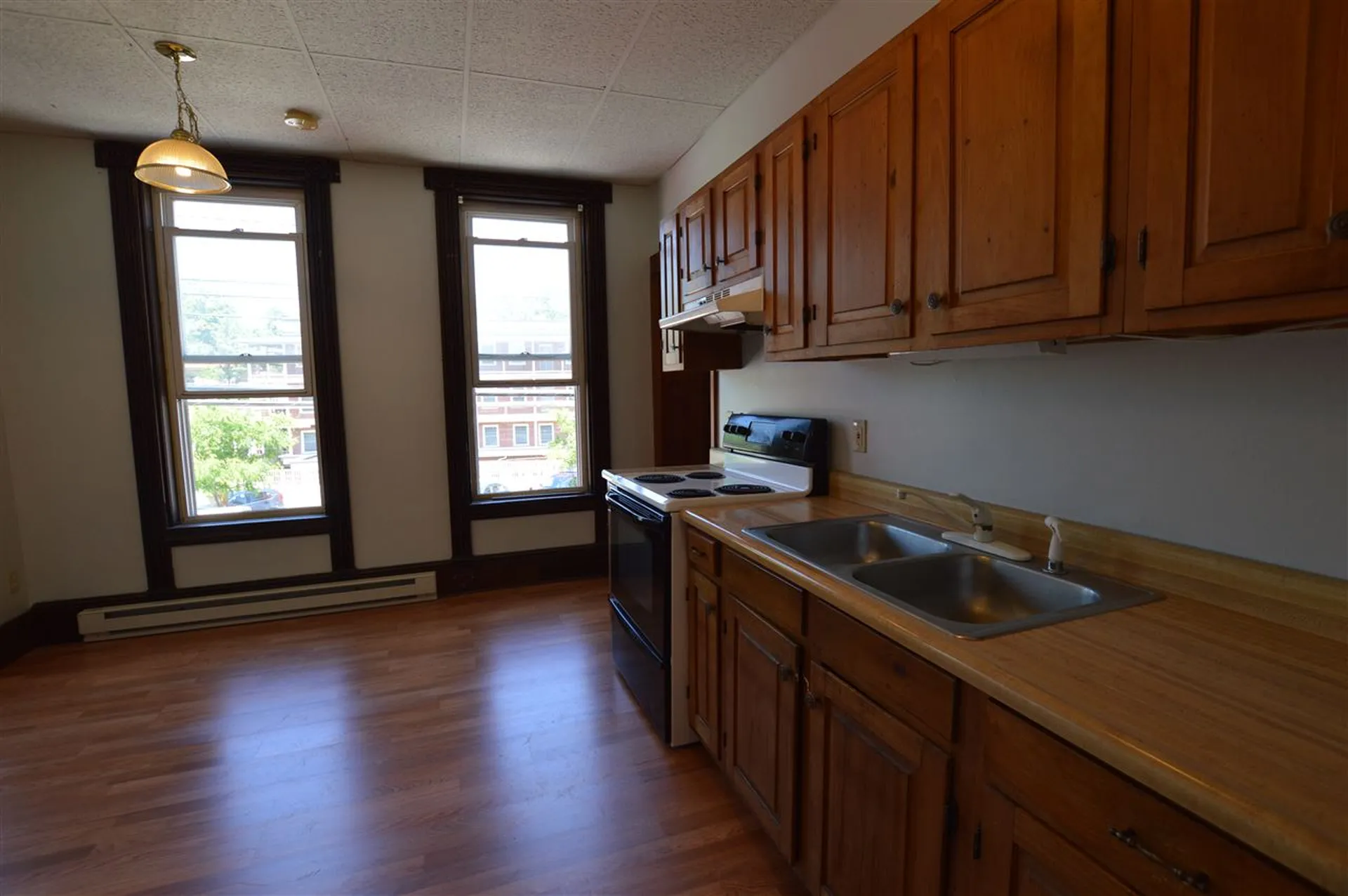 160 Main Street Ludlow VT 05149