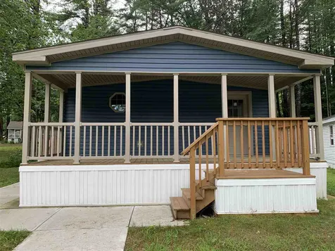 20 Blue Jay Court Keene NH 03431