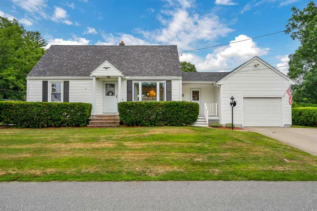 8 Mildred Street Salem NH 03079