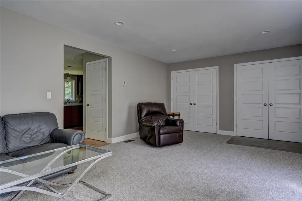 160 Range Road Windham NH 03087