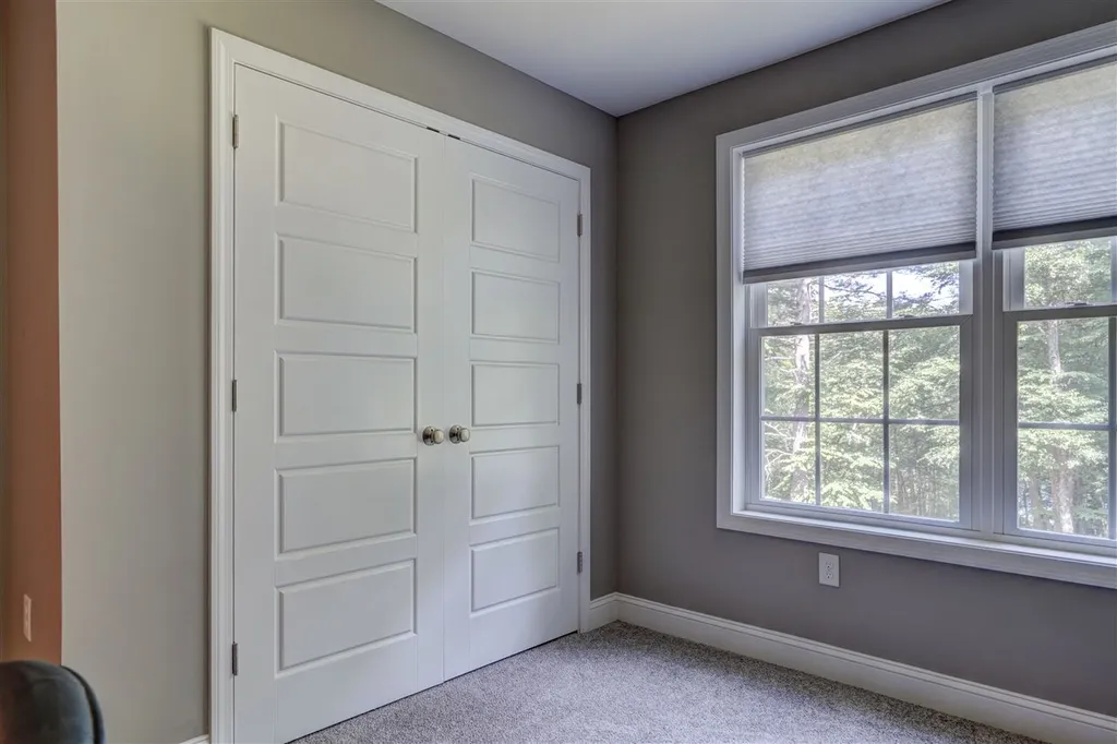 160 Range Road Windham NH 03087