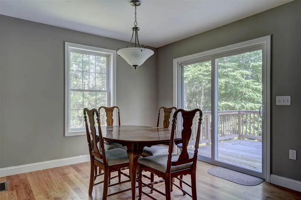 160 Range Road Windham NH 03087