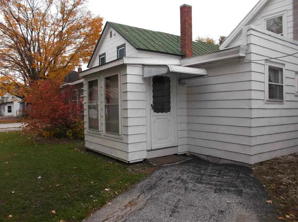 30 North Elm Street St. Albans City VT 05478
