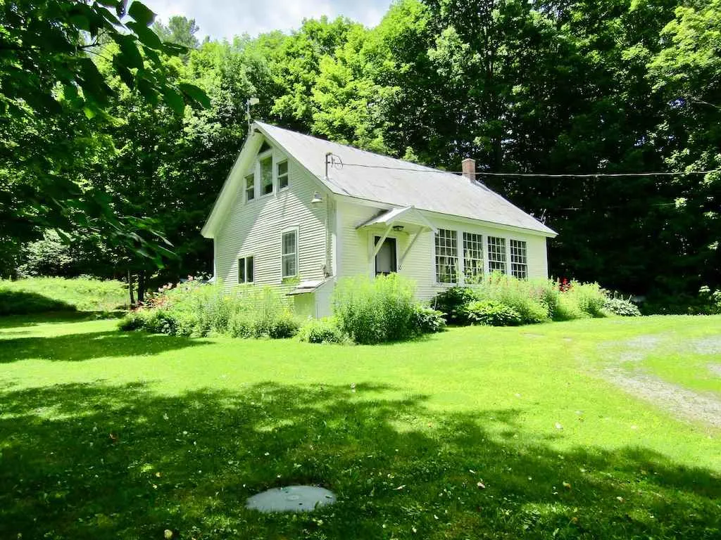 60 Old Post Road Brookfield VT 05036