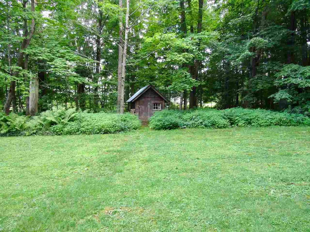 60 Old Post Road Brookfield VT 05036