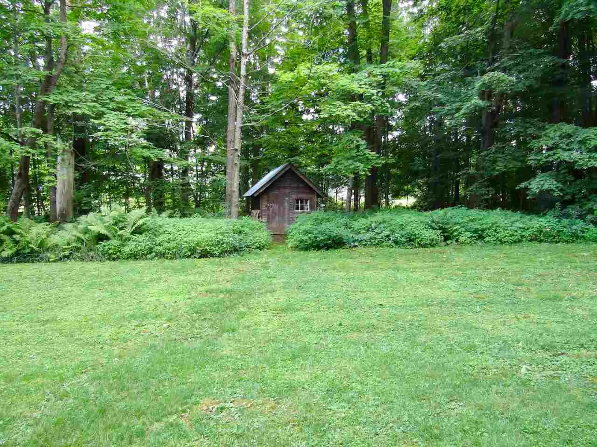 60 Old Post Road Brookfield VT 05036