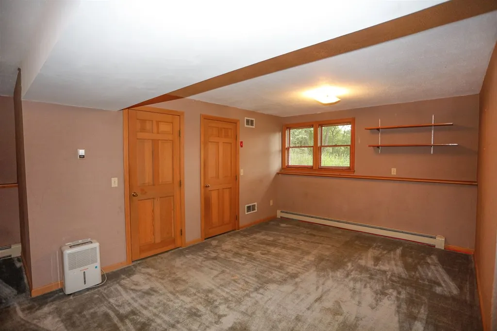 40 Joanne Drive Hooksett NH 03106