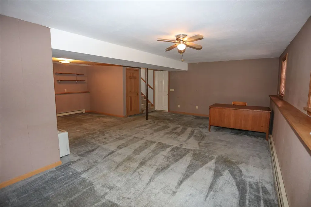 40 Joanne Drive Hooksett NH 03106