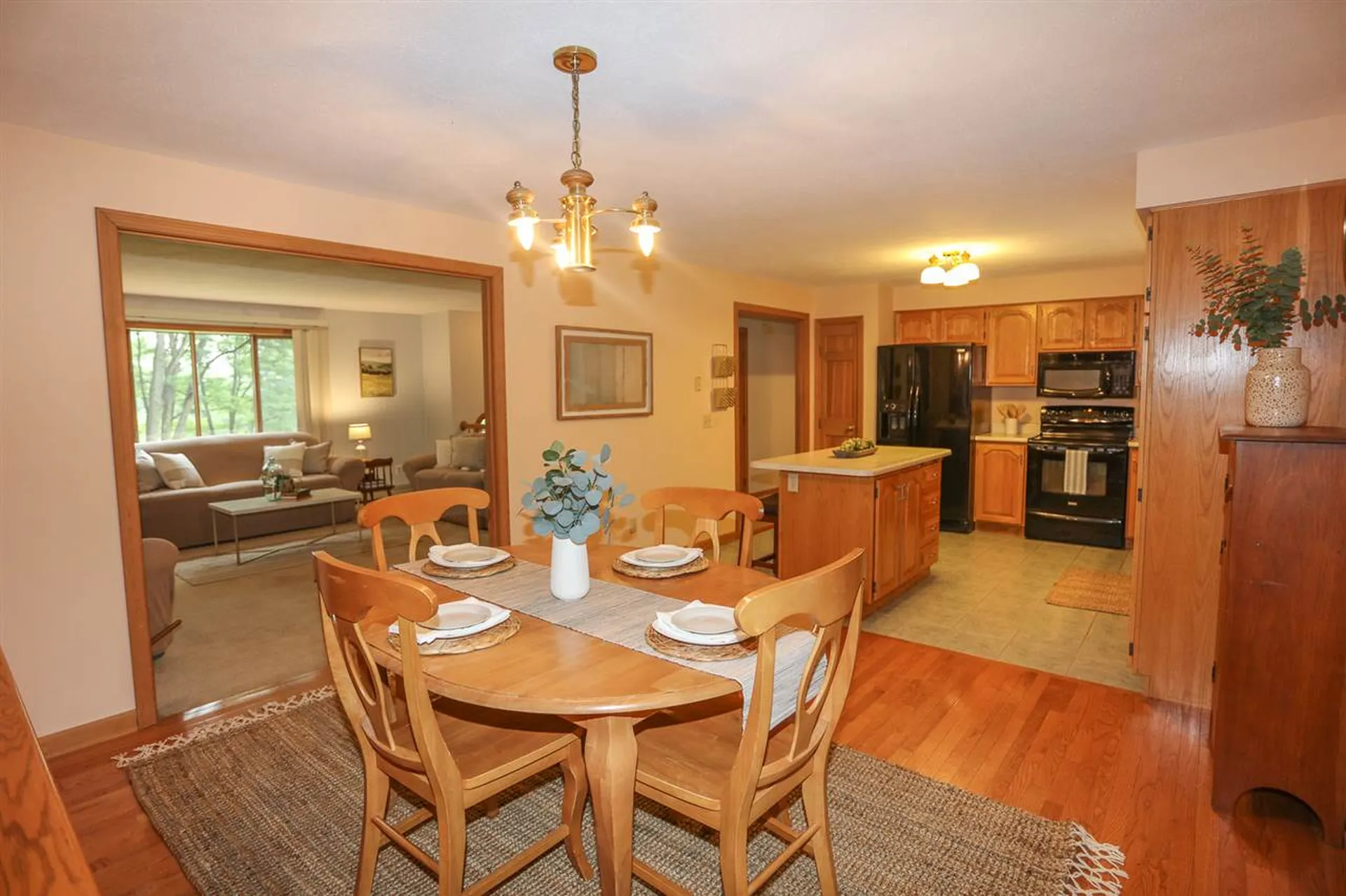 40 Joanne Drive Hooksett NH 03106
