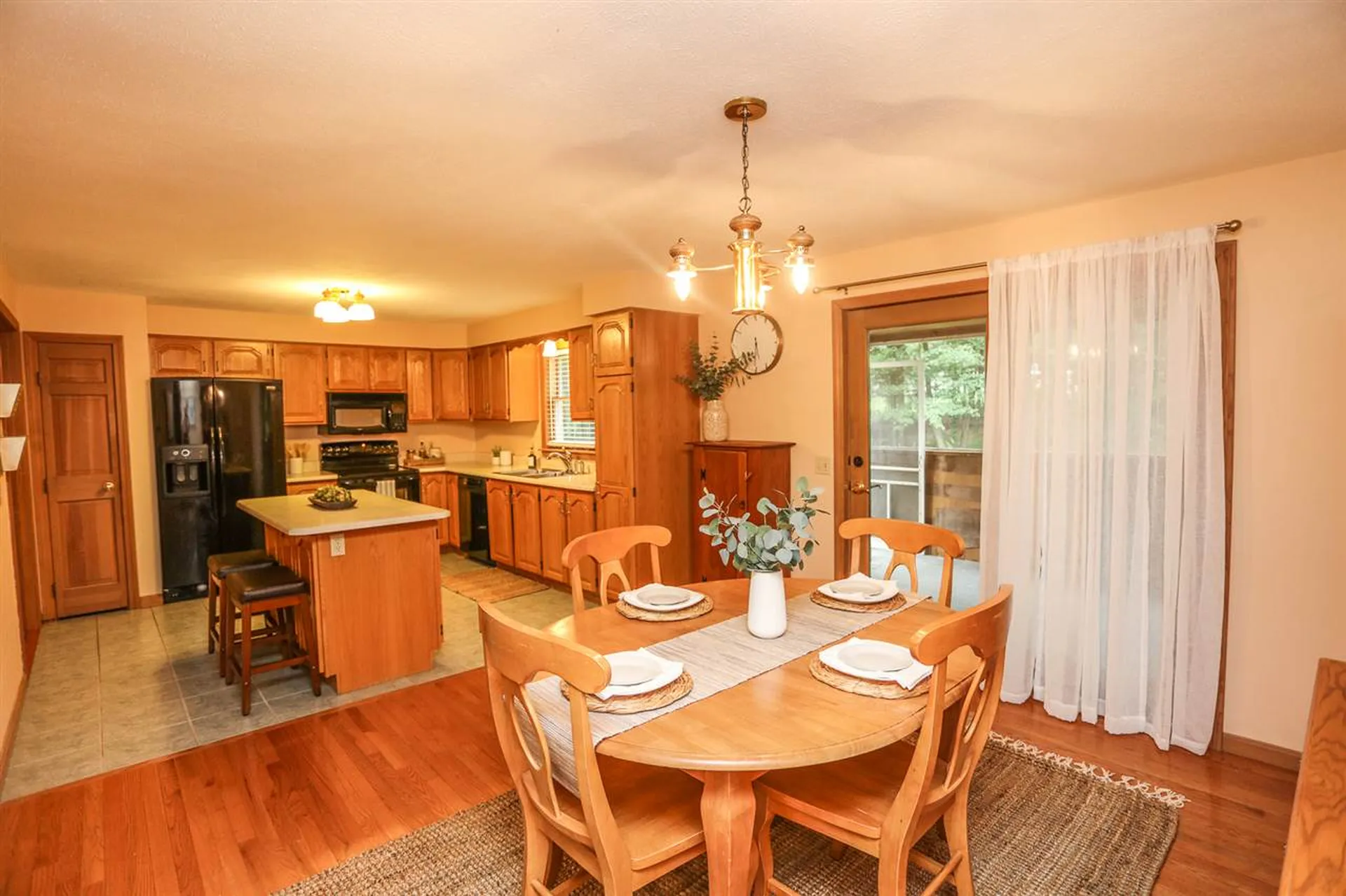 40 Joanne Drive Hooksett NH 03106
