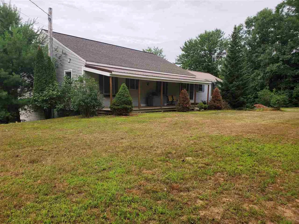 209 Twin Bridge Road Weare NH 03281