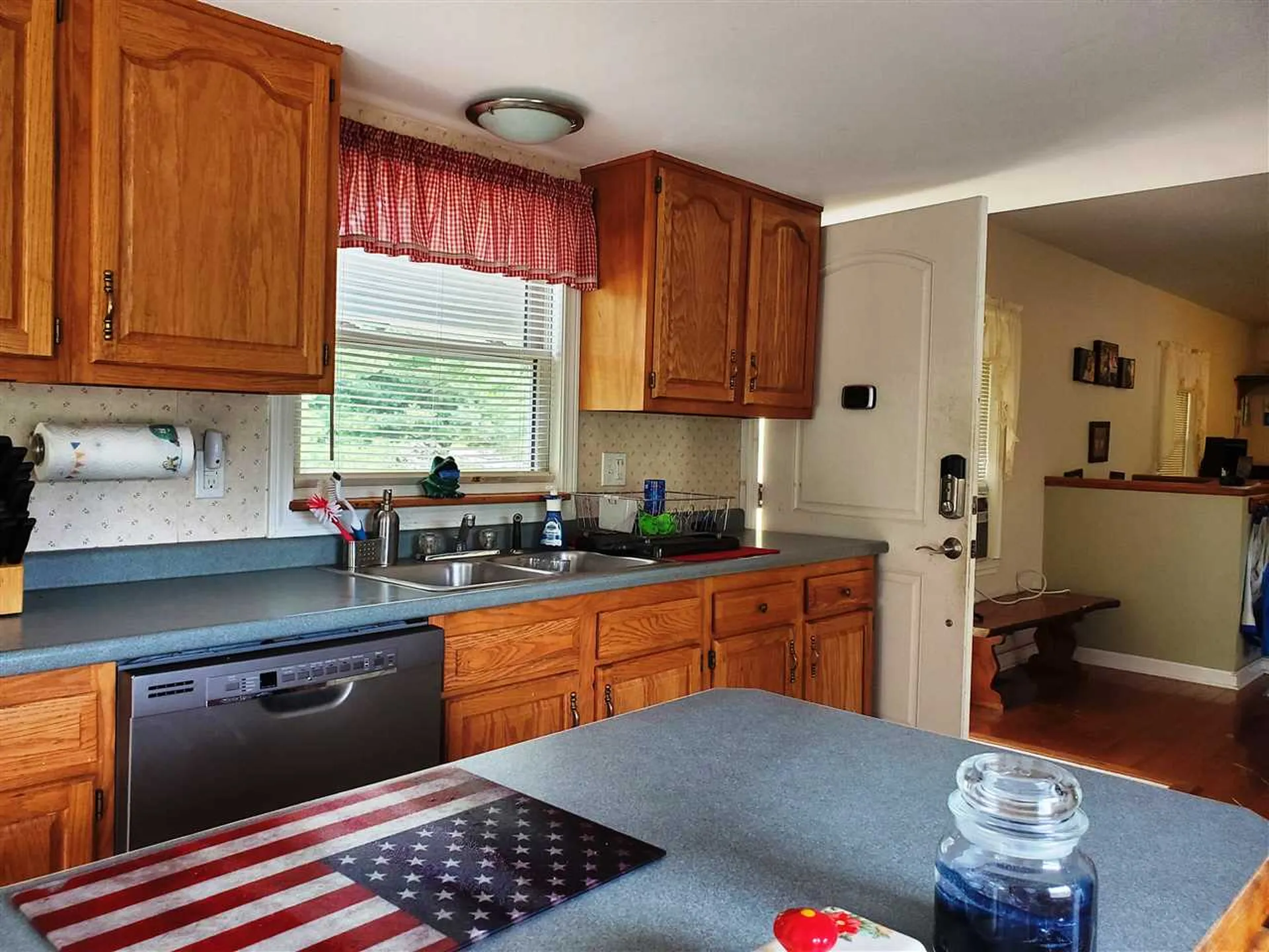 209 Twin Bridge Road Weare NH 03281
