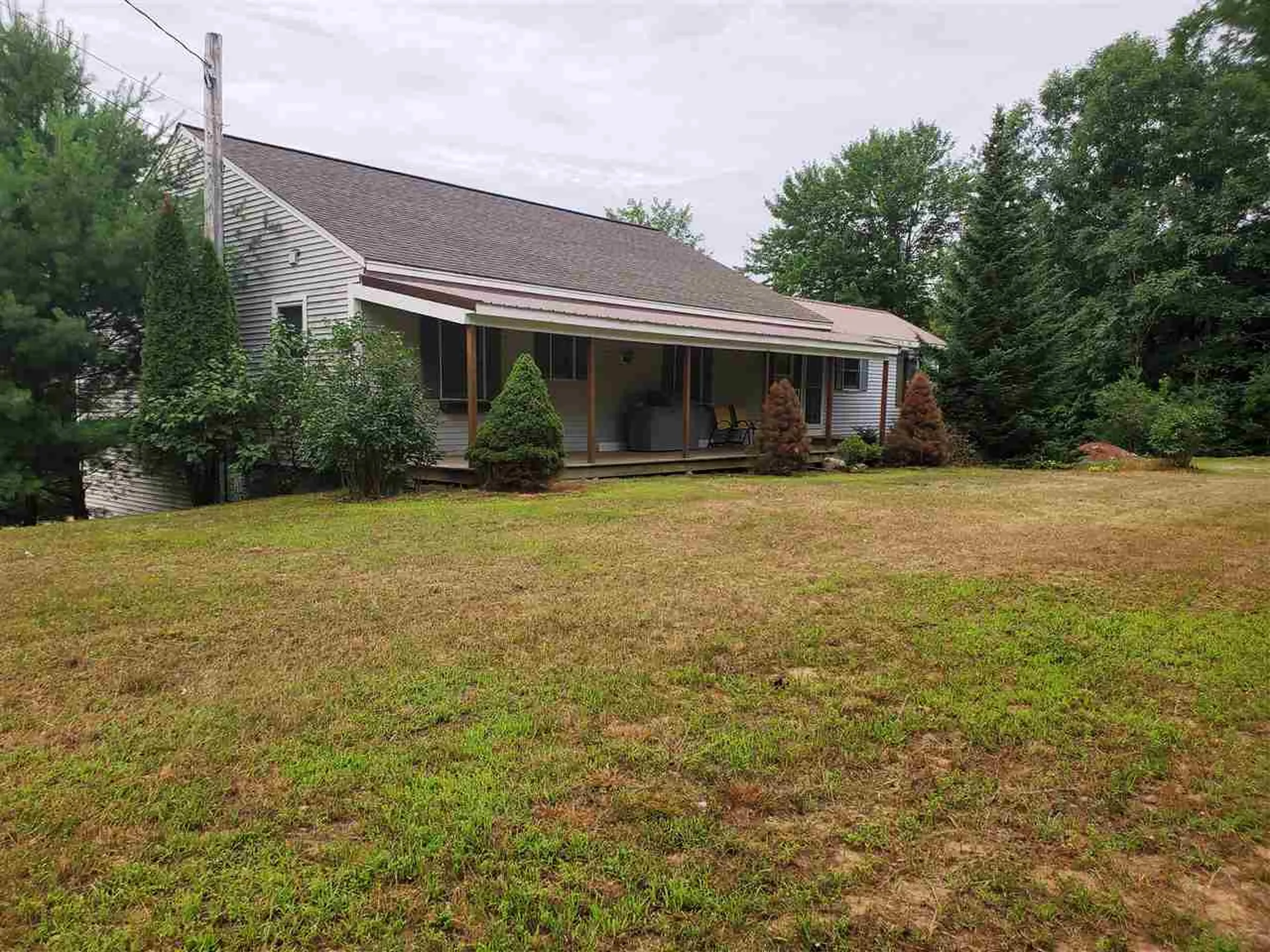 209 Twin Bridge Road Weare NH 03281