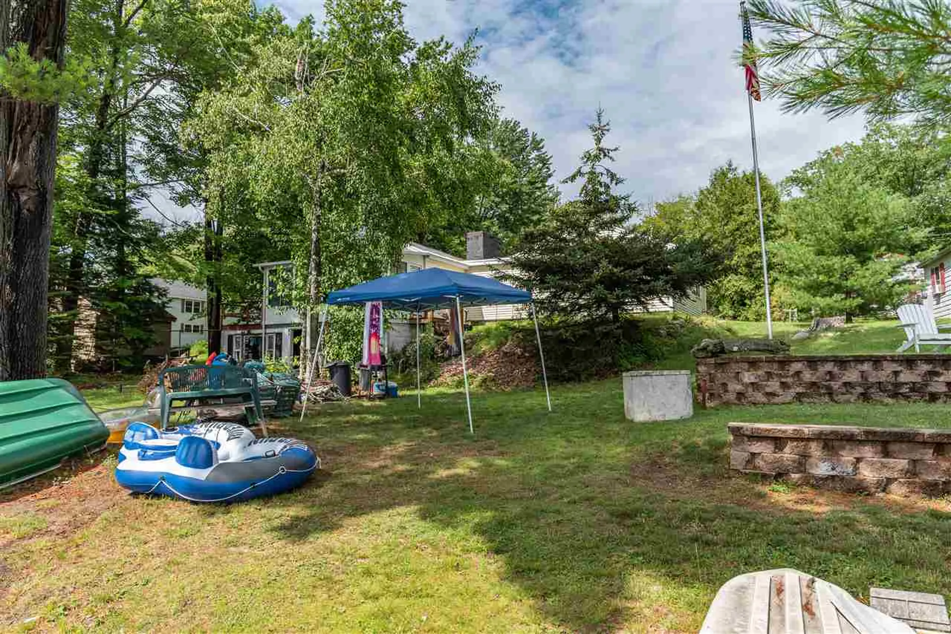 9 Fox Road Middleton NH 03887