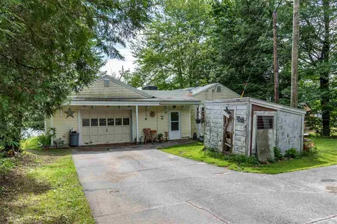 9 Fox Road Middleton NH 03887
