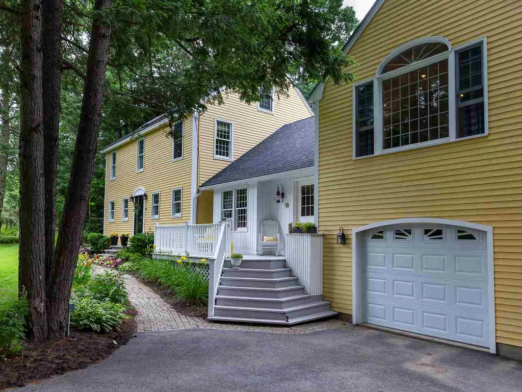 49 Ann Lane Fremont NH 03044