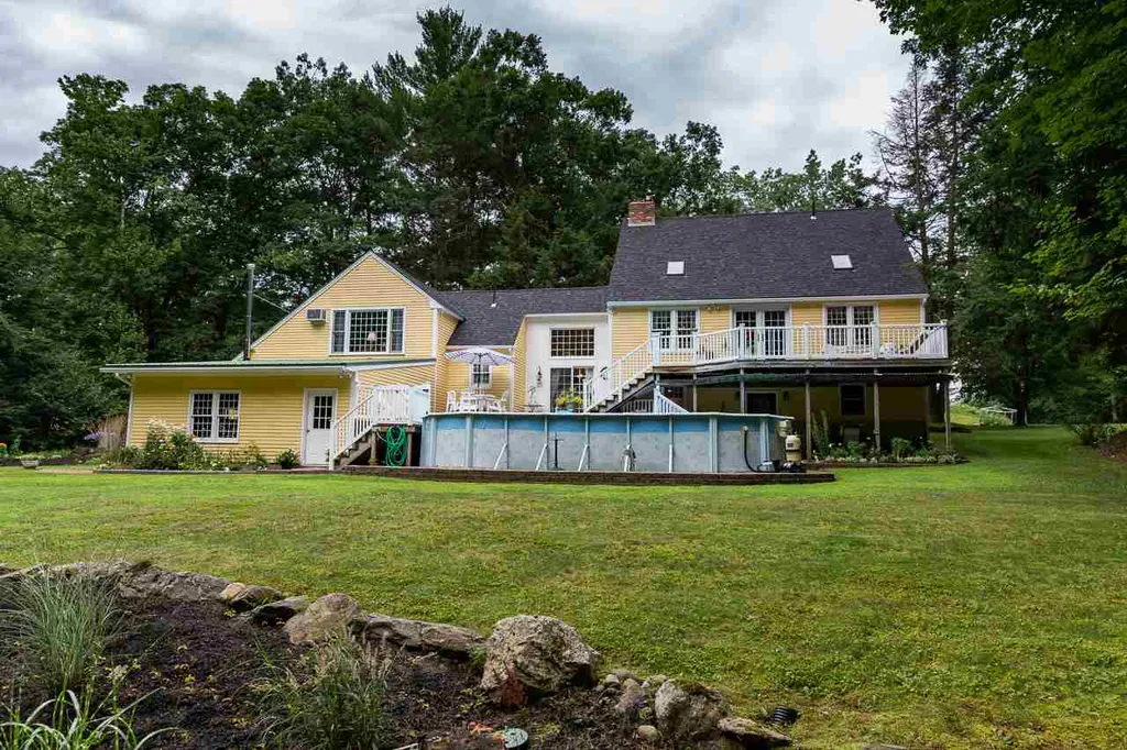49 Ann Lane Fremont NH 03044