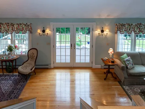 49 Ann Lane Fremont NH 03044
