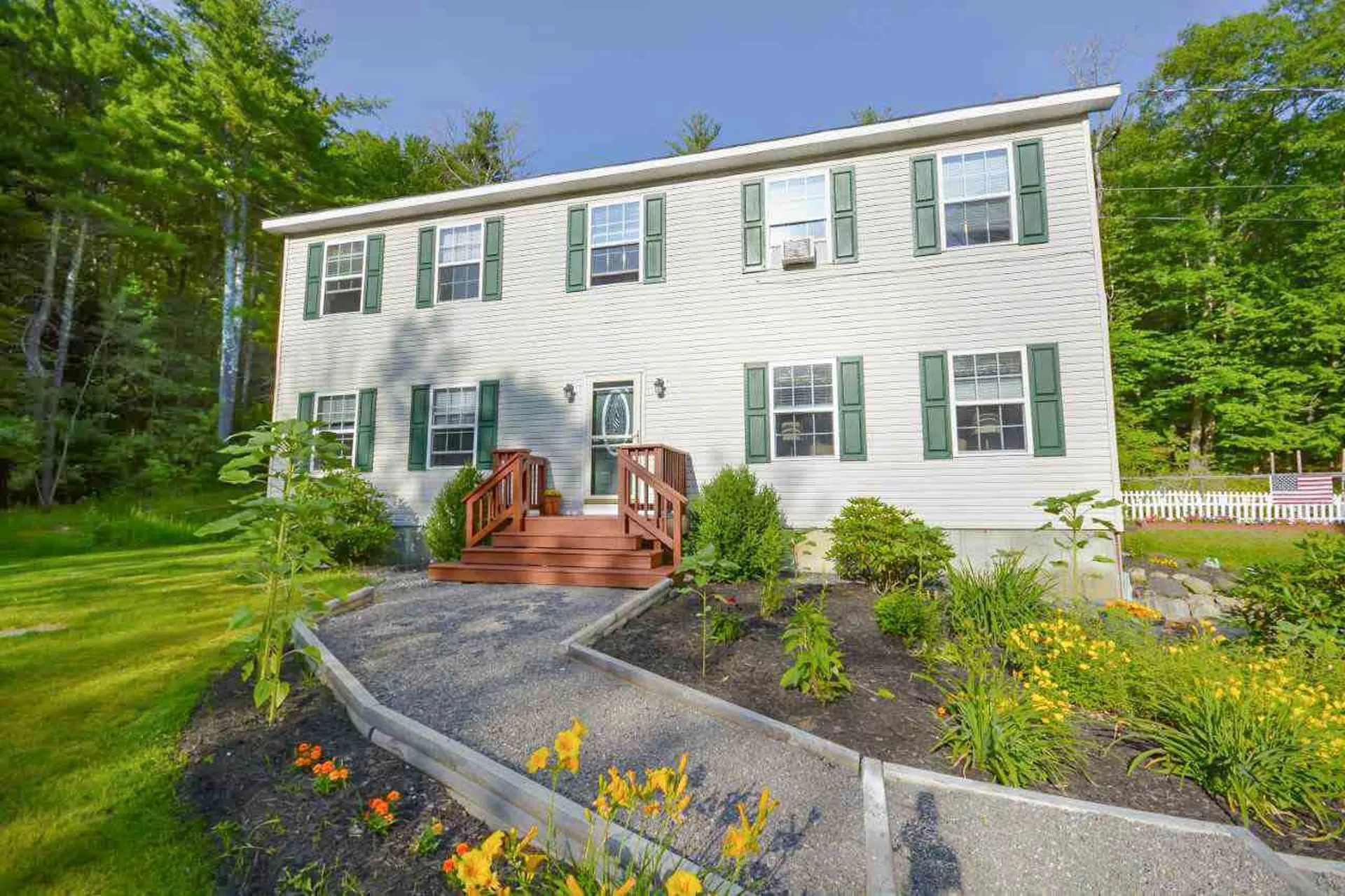 820 Cherry Valley Road Gilford NH 03249