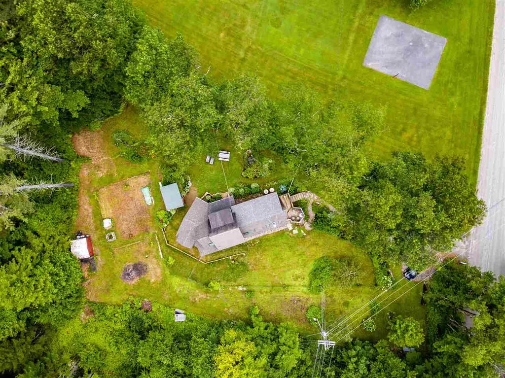 491 Center Road Middlesex VT 05602