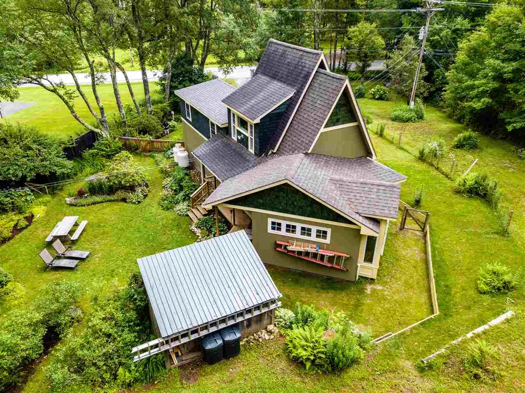 491 Center Road Middlesex VT 05602
