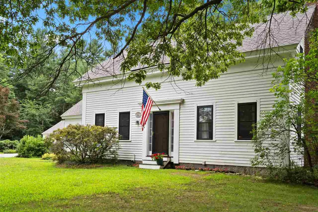44 Mammoth Road Windham NH 03087