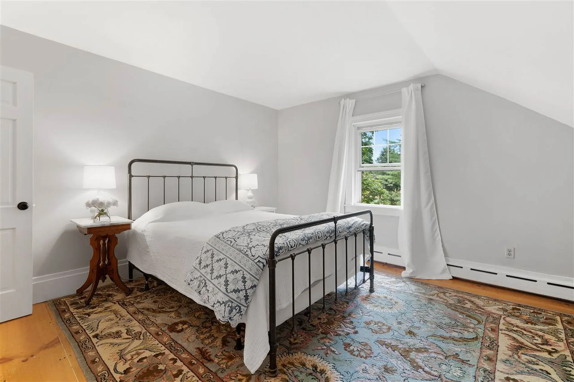 44 Mammoth Road Windham NH 03087