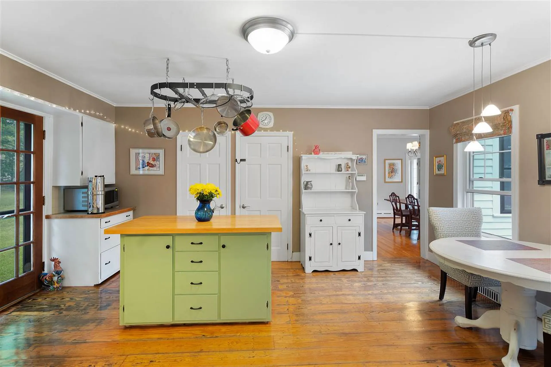 44 Mammoth Road Windham NH 03087