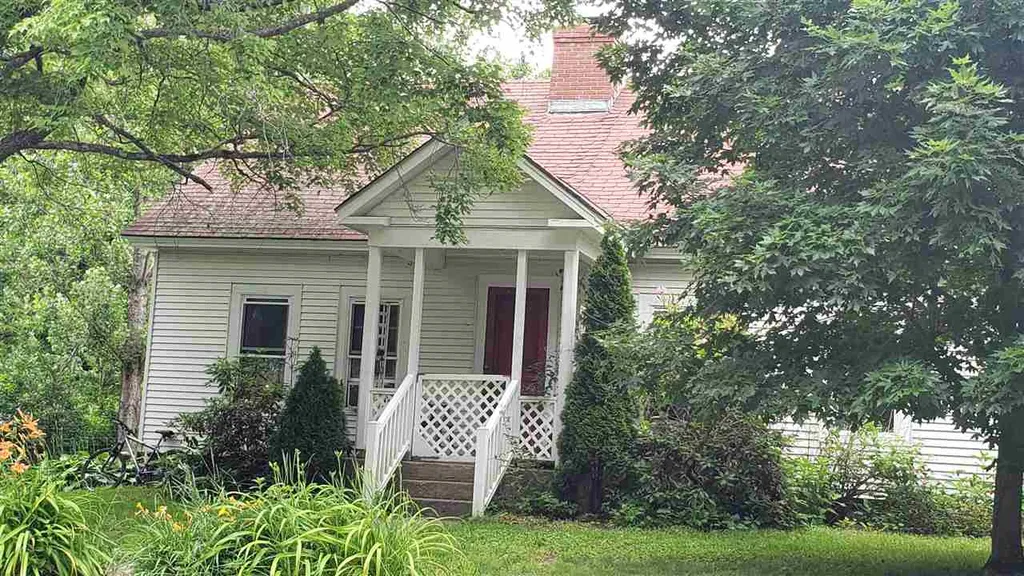 647 Washington Road Goshen NH 03752