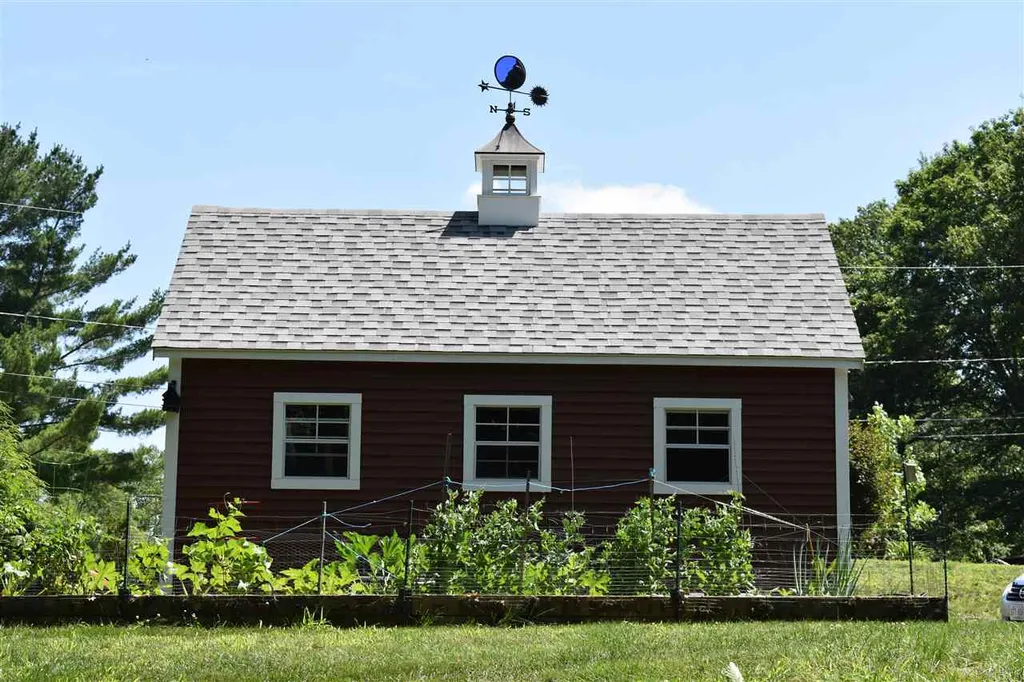 76 Upper Factory Road Dover NH 03820