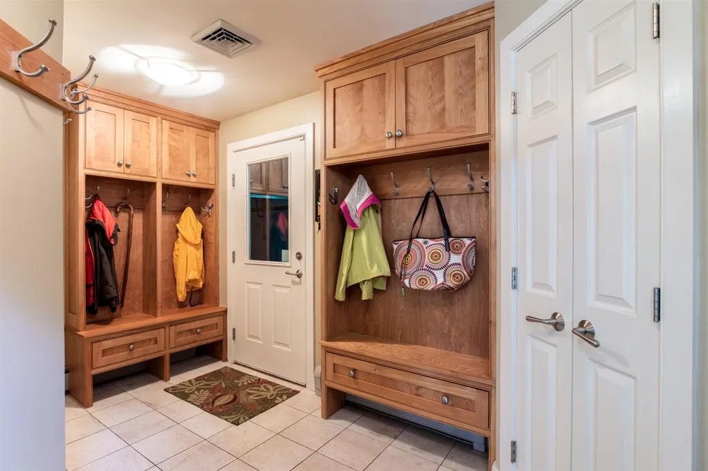 269 Thorpe Cove Road Charlotte VT 05445