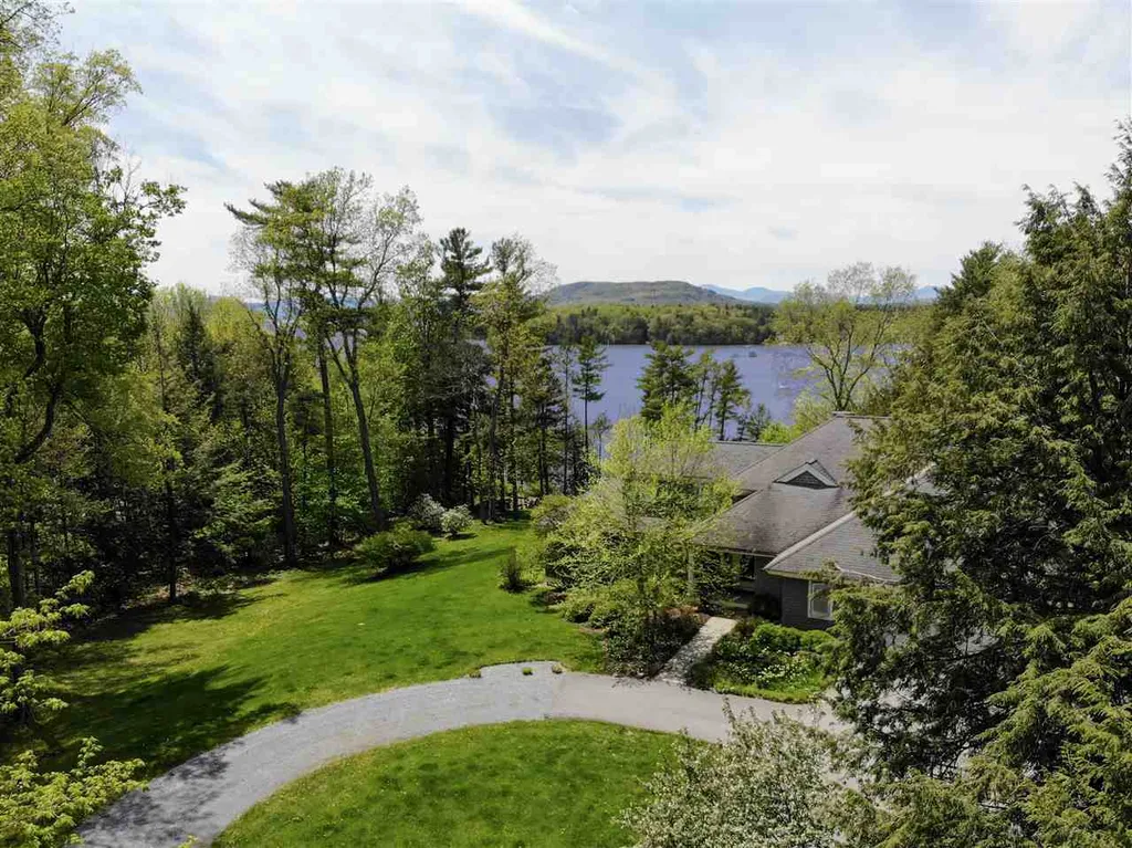 269 Thorpe Cove Road Charlotte VT 05445